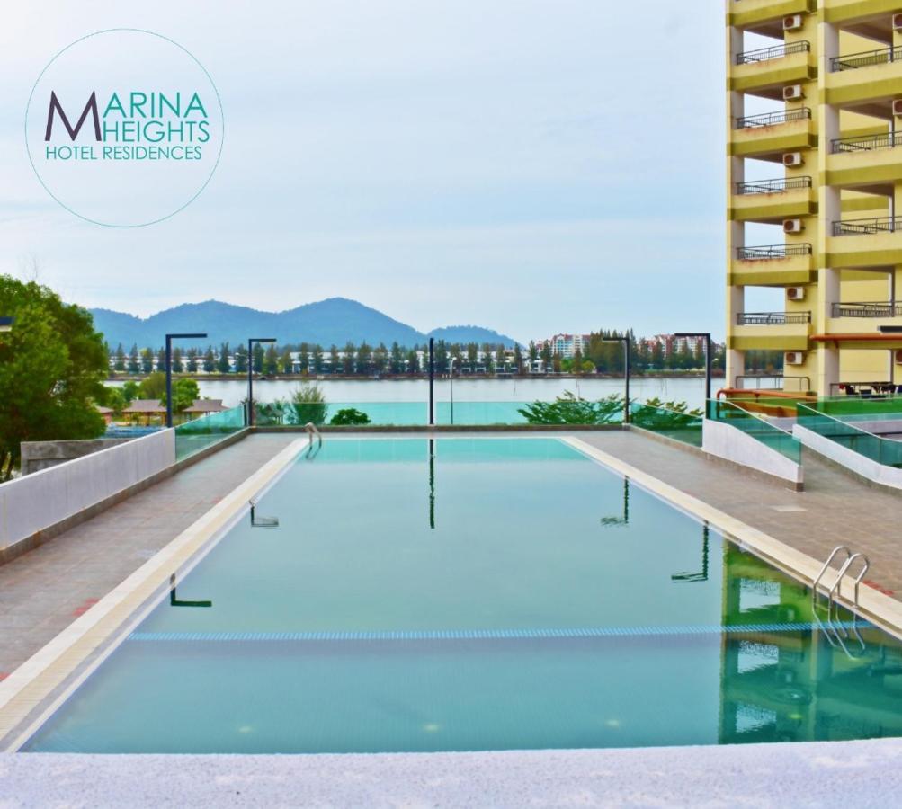 Marina Heights Hotel Residences Lumut Exteriér fotografie